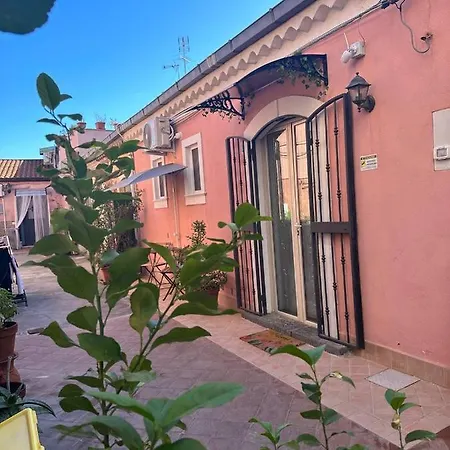 Tropical House Holiday home Catania
